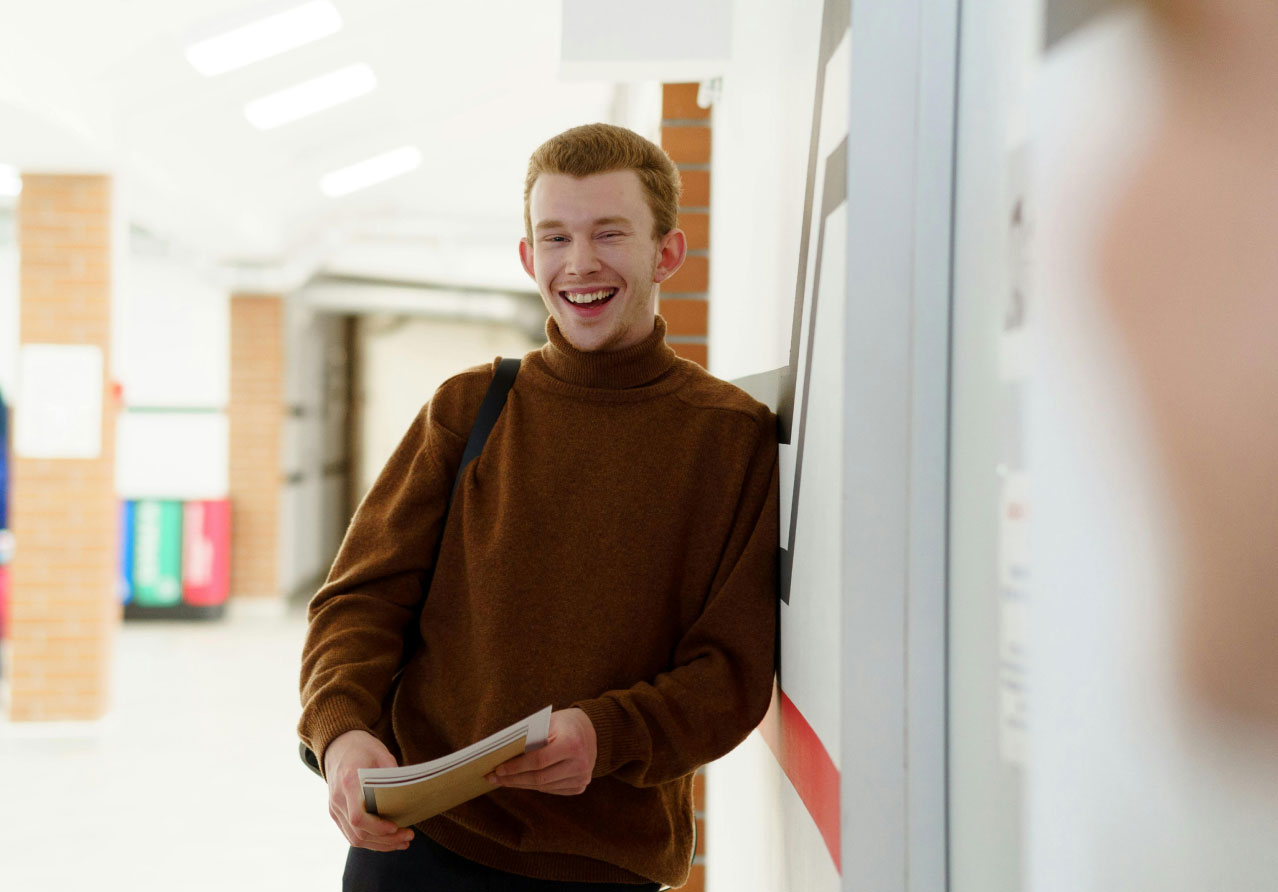 foto-av-smilende-student